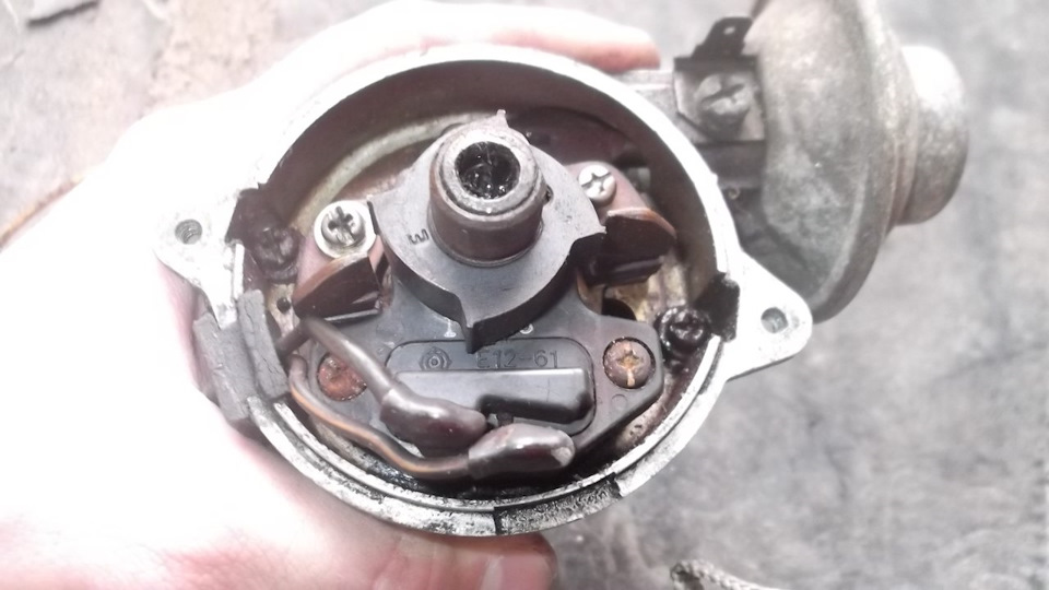 Братцы, подскажите, как выглядит и маркируется коммутатор БСЗ для ...