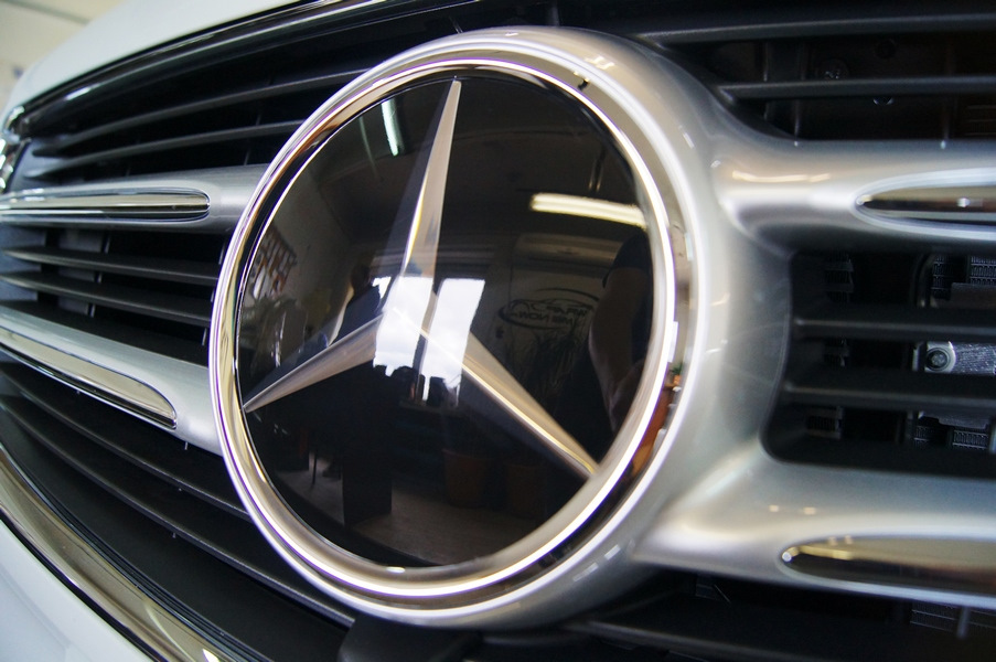 Оклейка переда Mercedes Viano 2017 защитной пленкой Suntek PPF ...