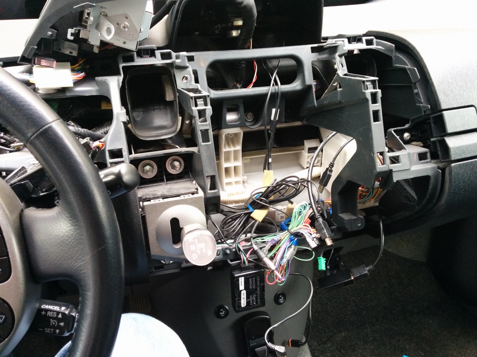 Как снять магнитолу приус 50 Навигатор part.4 или доделываем. - Toyota Prius (20), 1,5 л, 2008 года автозвук 