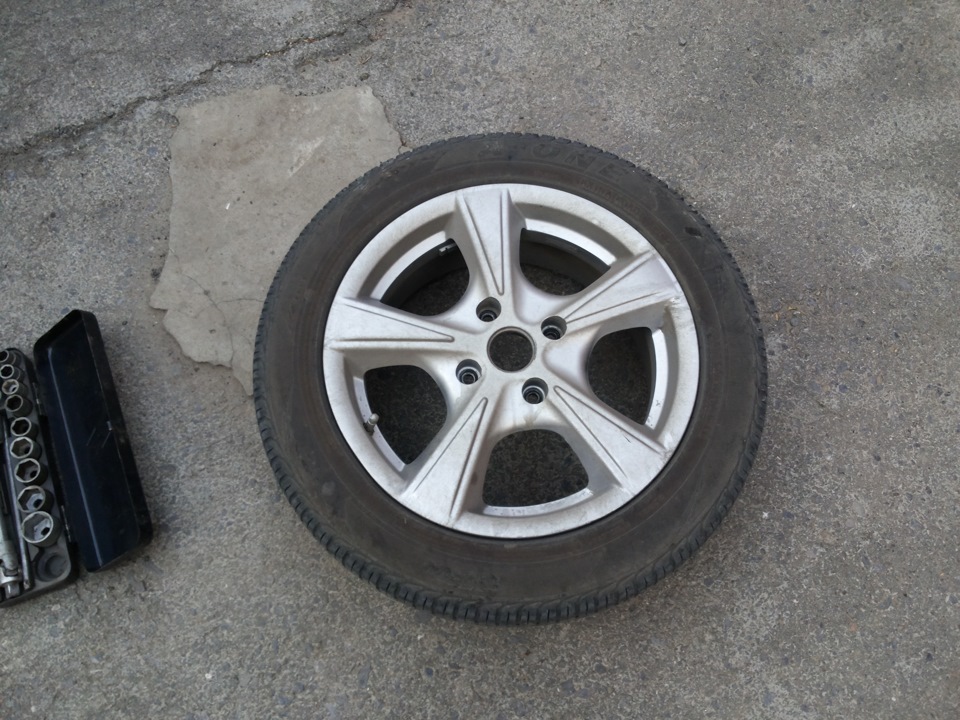Продам ДИСКИ вместе с резиной. Недорого! — Honda Accord (6G), 2 л, 1999 ...