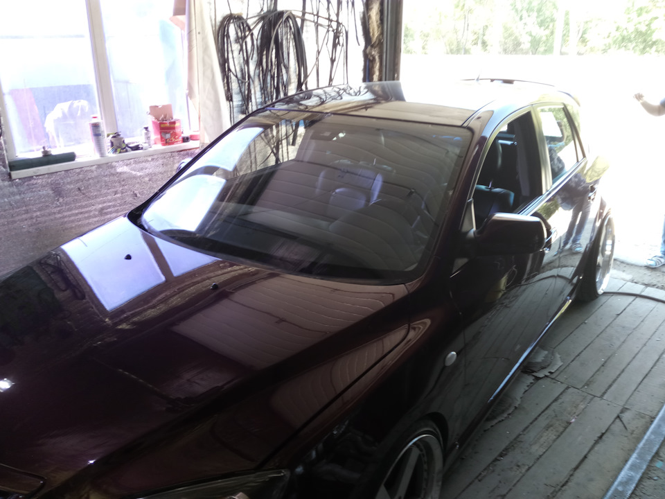 48. Замена лобового стекла — Mazda 3 (1G) BK, 2 л, 2007 года ...