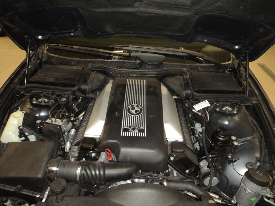 опора переднего амортизатора на BMW e46