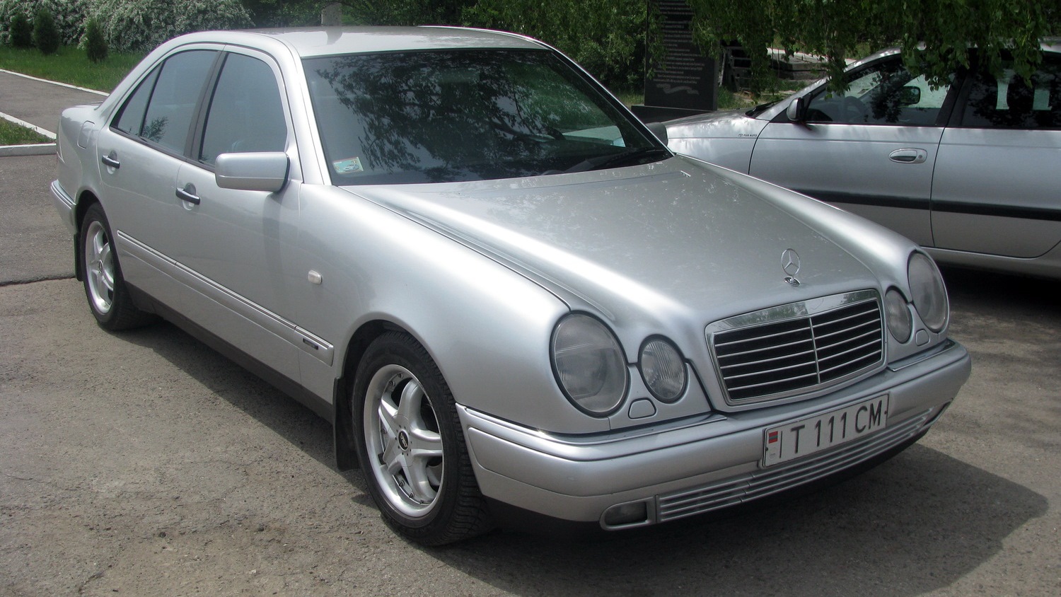 Mercedes-Benz E-class (W210) 3.0 бензиновый 1998 | Комфортный Авангард на  DRIVE2