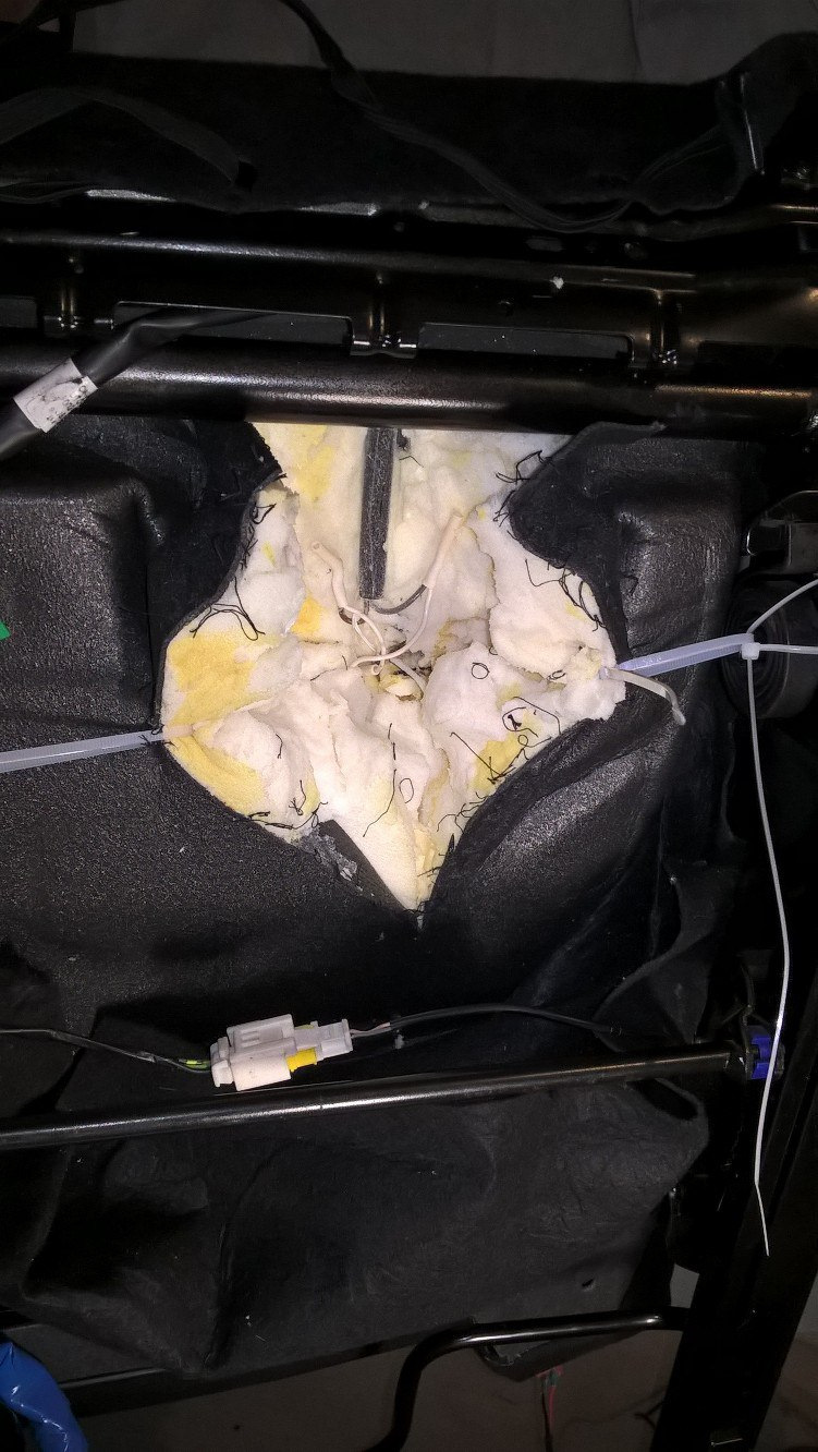 Вот так растянул наполнение, стяжками, работать очень удобно — Citroen C4 (1G)