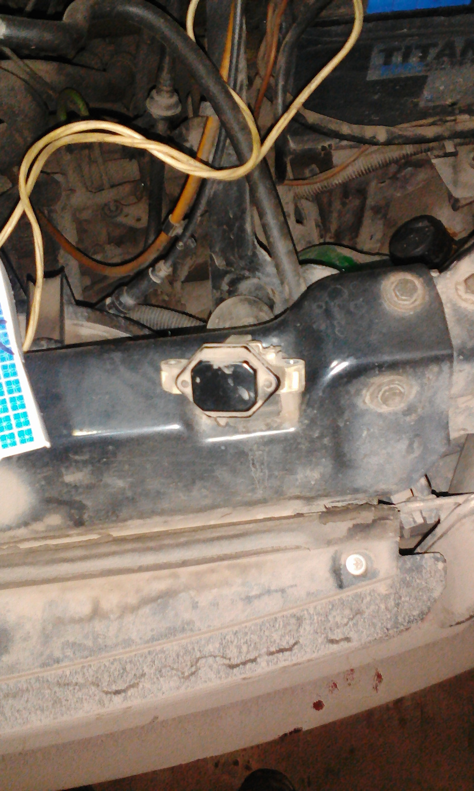 Старая ноунейм отходила 5 лет:) — Volkswagen Multivan (T4)