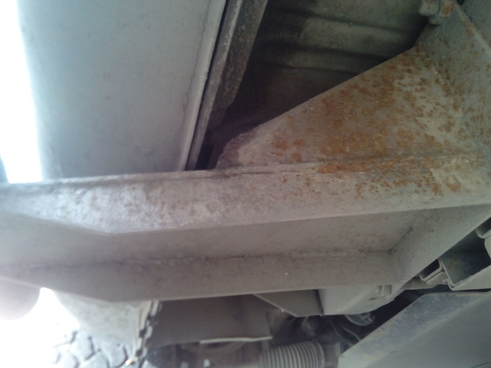 Самодельные пороги из труб — SsangYong Rexton (2G), 2009 года ...