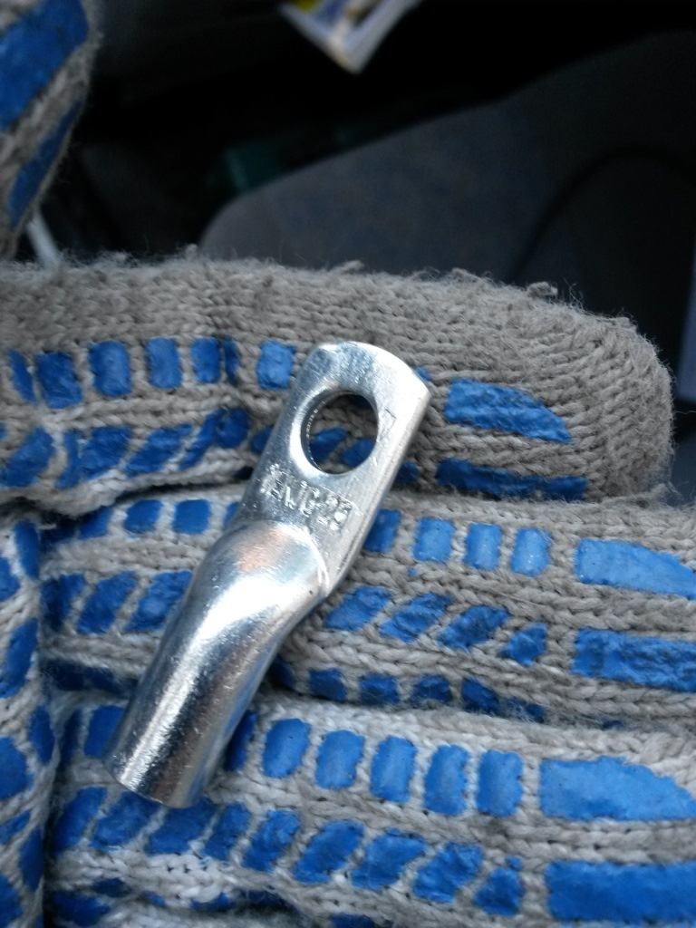 Новый сабик + дополнительная масса! — LADA Приора хэтчбек, 1,6 л., 2010 ...