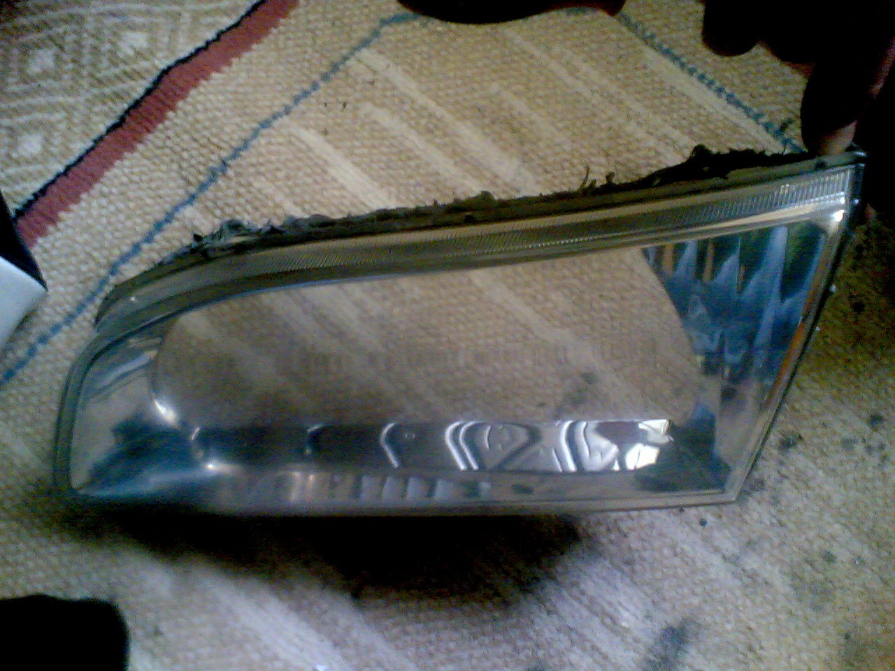 Headlight styling - Toyota Corolla 16 L 1999