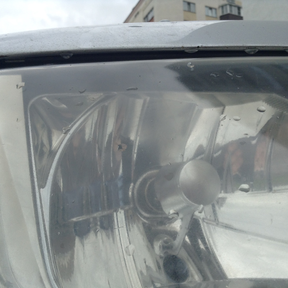 Тусклый свет фар. — Volkswagen Bora, 1,6 л., 2001 года | своими руками ...