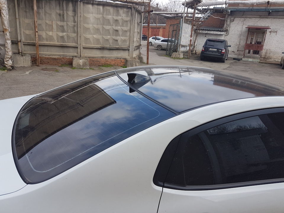 Со стороны 2 — KIA Rio (3G)