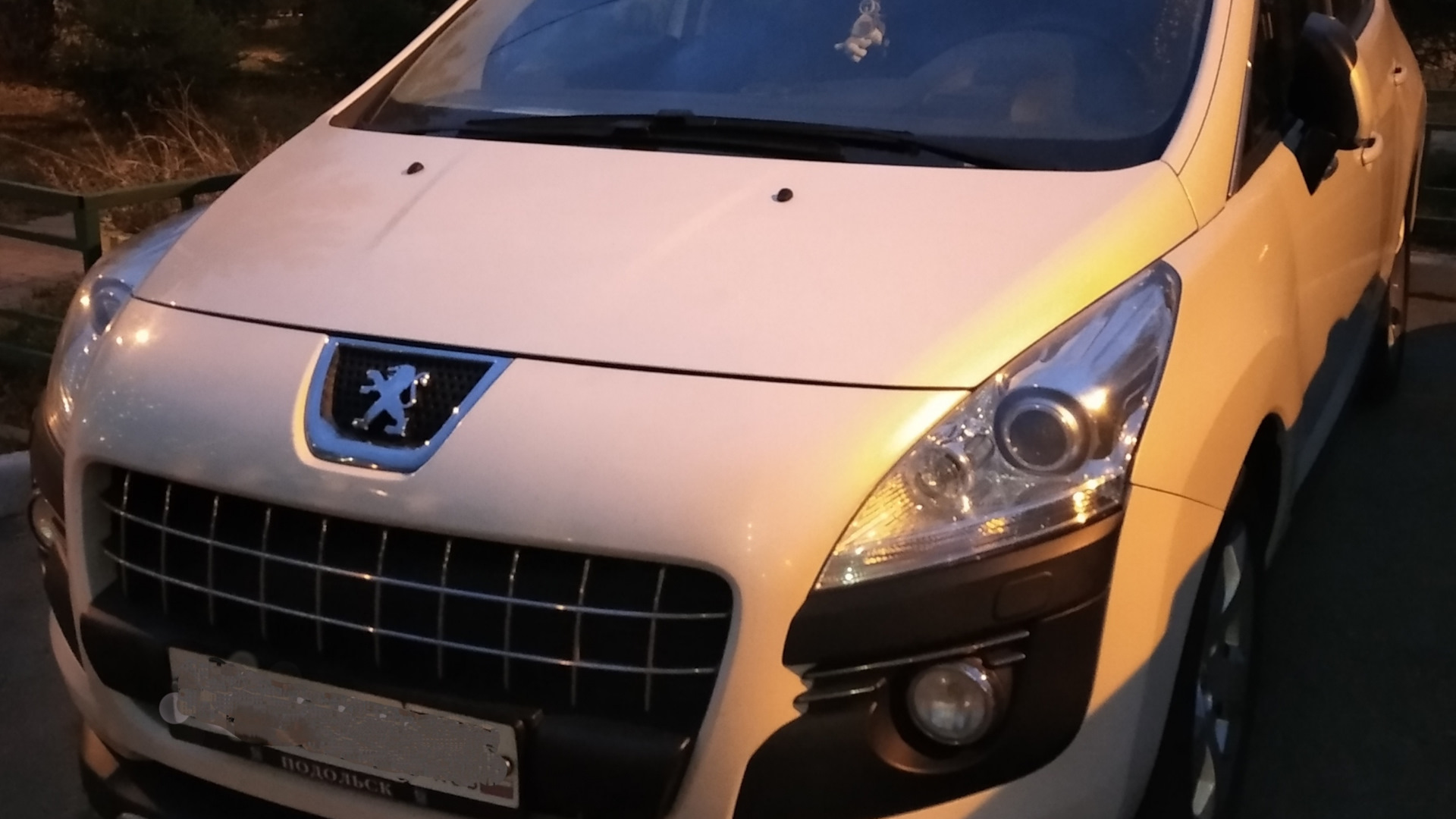 Peugeot 3008 (1G) 1.6 бензиновый 2013 | 1.6 турбо АТ6 на DRIVE2