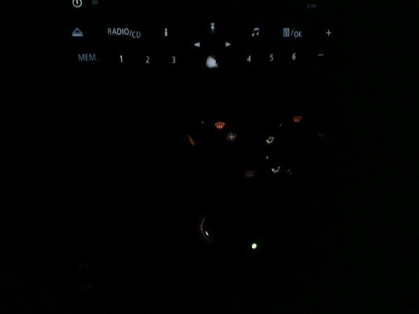 Перегорела лампочка в подсветки кондиционера — Renault Grand Scenic III ...