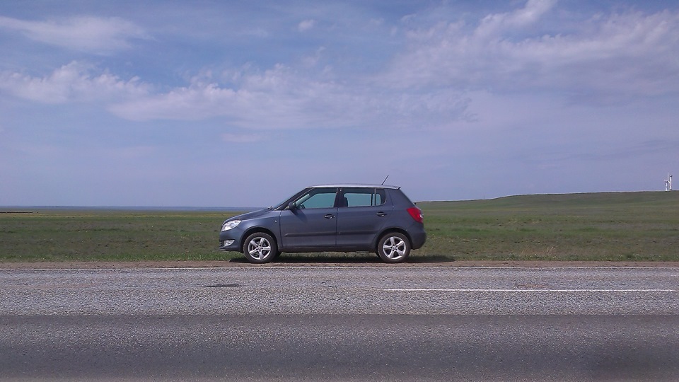 Смена воздушного фильтра — Skoda Fabia Mk2, 1,6 л, 2013 года ...