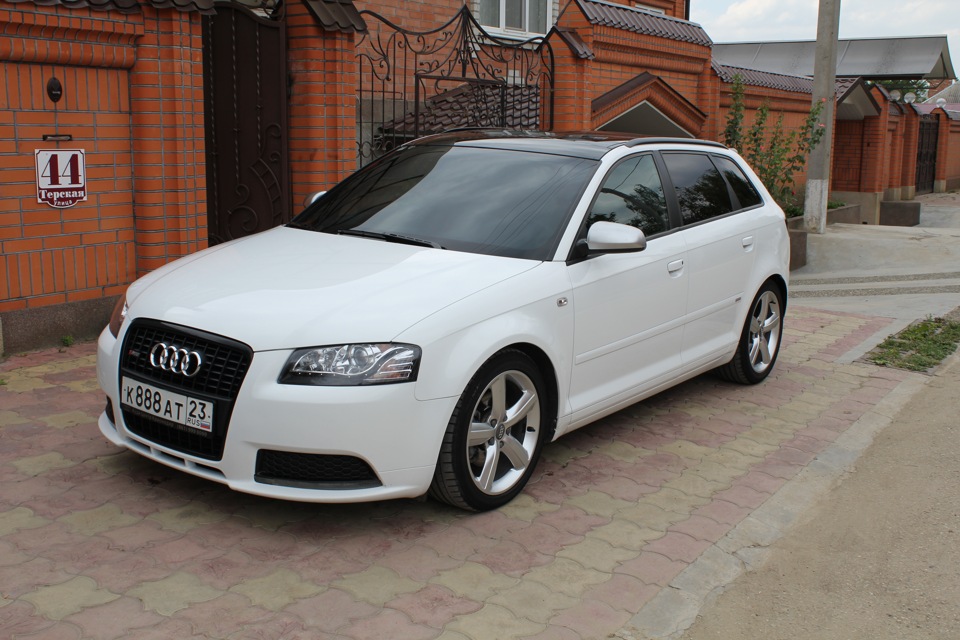 Бел а3. Ауди а3 белая 2012. Ауди а3 2005. A3 Sportback белая. Ауди а3 8pa.