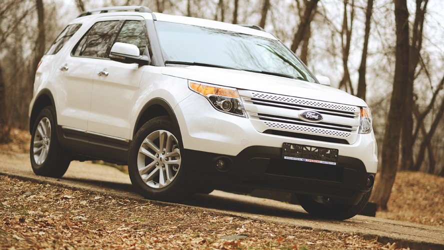 Ford Explorer White