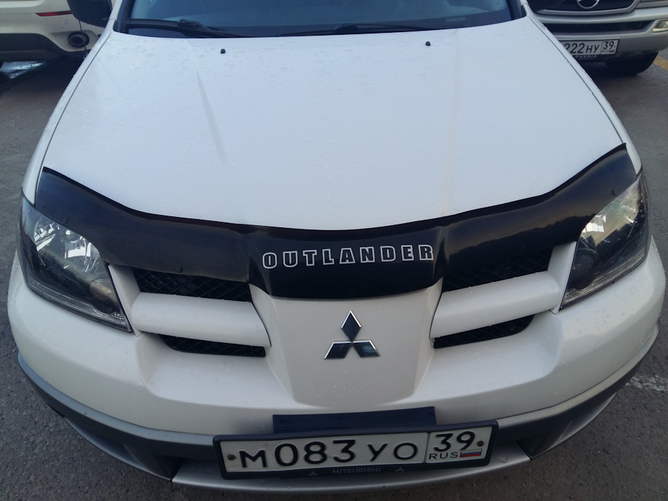дефлектор капота белый mitsubishi outlander дефлектор капота белый mitsubishi outlander