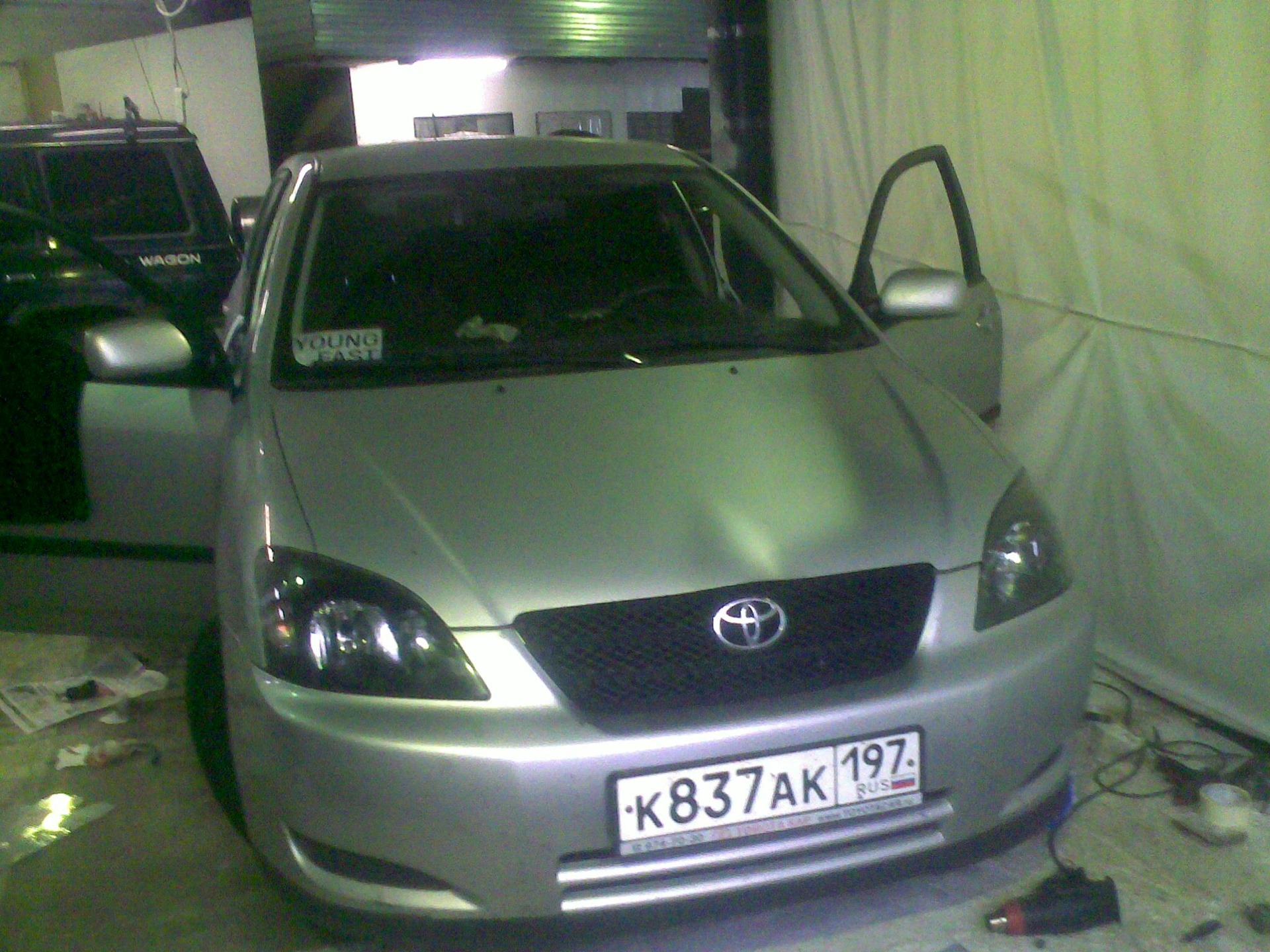    Toyota Corolla 16 2004 