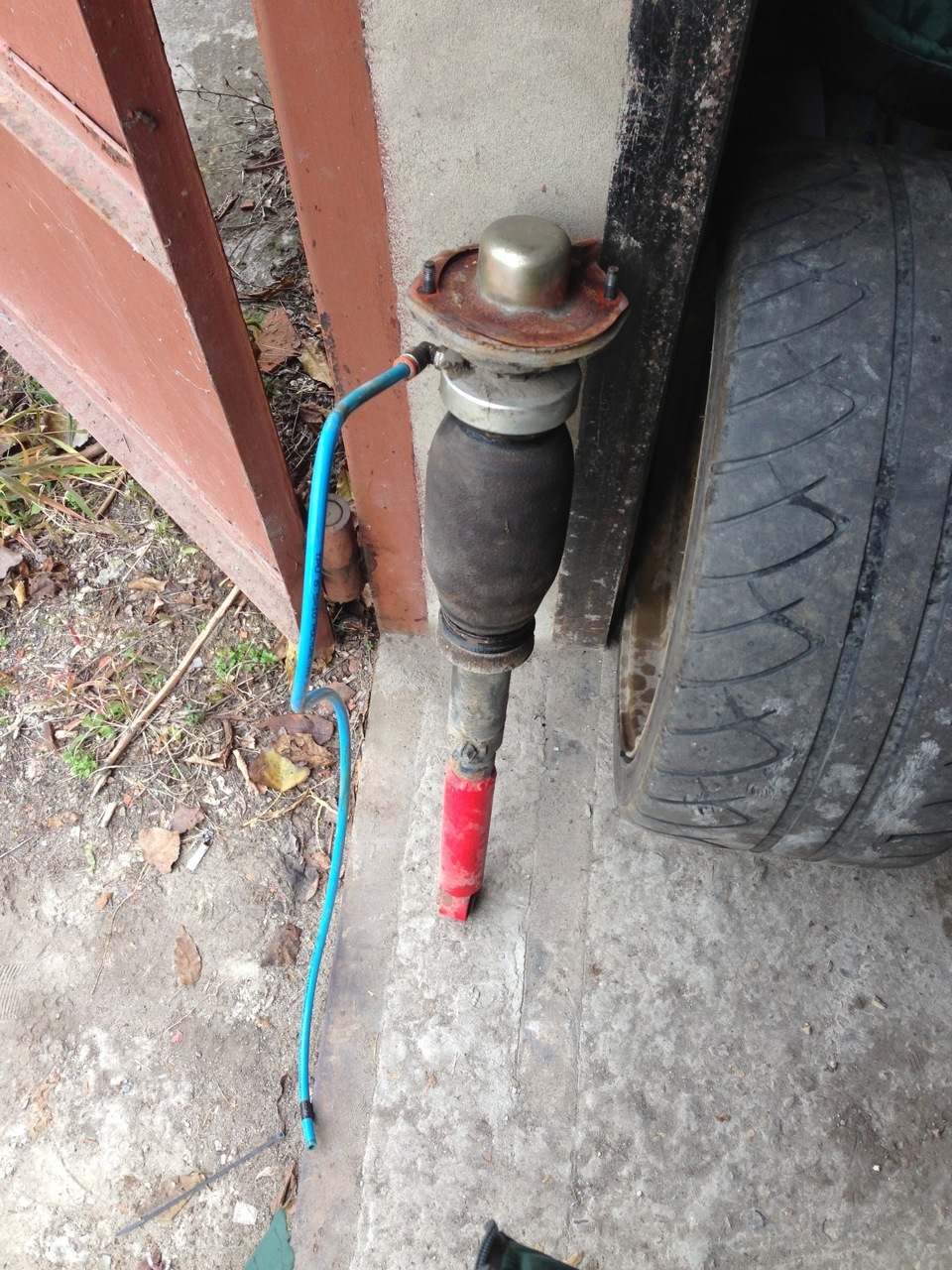 Глухой стук сзади — Nissan Skyline (R34), 2,5 л, 1999 года | поломка ...