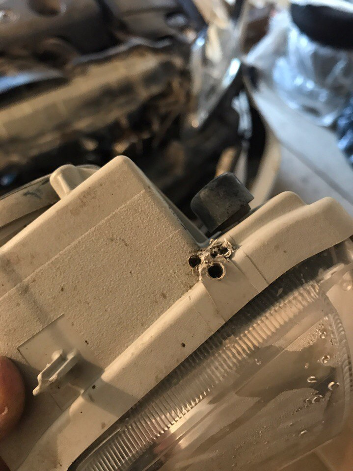 Потеет туманка? Ржавеют тормозные диски? Закисли суппорта? Гараж в ...