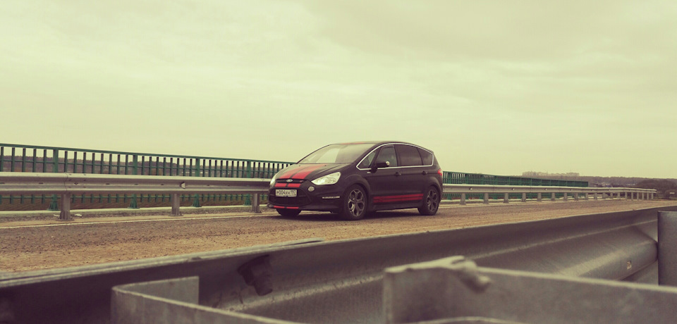 Фото в бортжурнале Ford S-Max (1G)