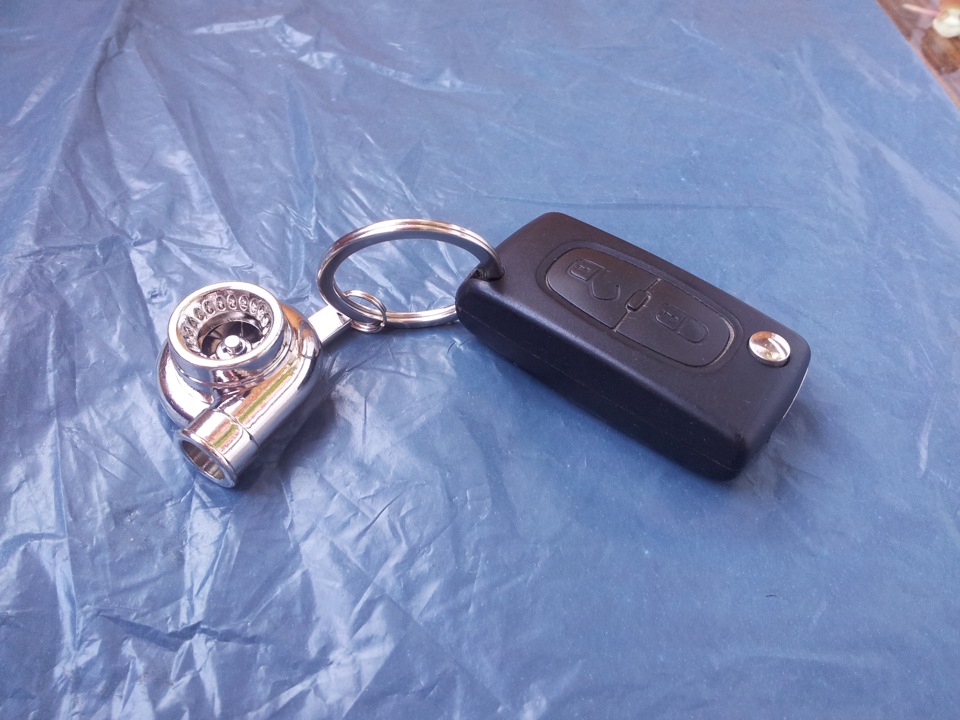 Турбе турбо-брелок — Peugeot 308 (1G), 1,6 л, 2008 года | аксессуары ...