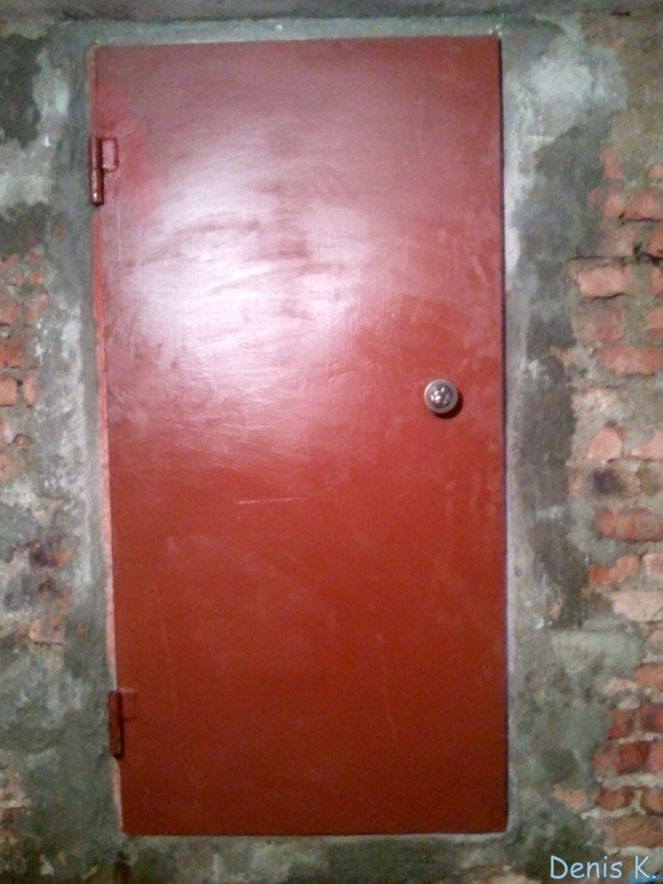 Двери в подвал дома. Металлическая дверь в подвал 1м*1м. Стальная дверь для подвала. Металлическая дверь в погреб. Дверь в погреб.