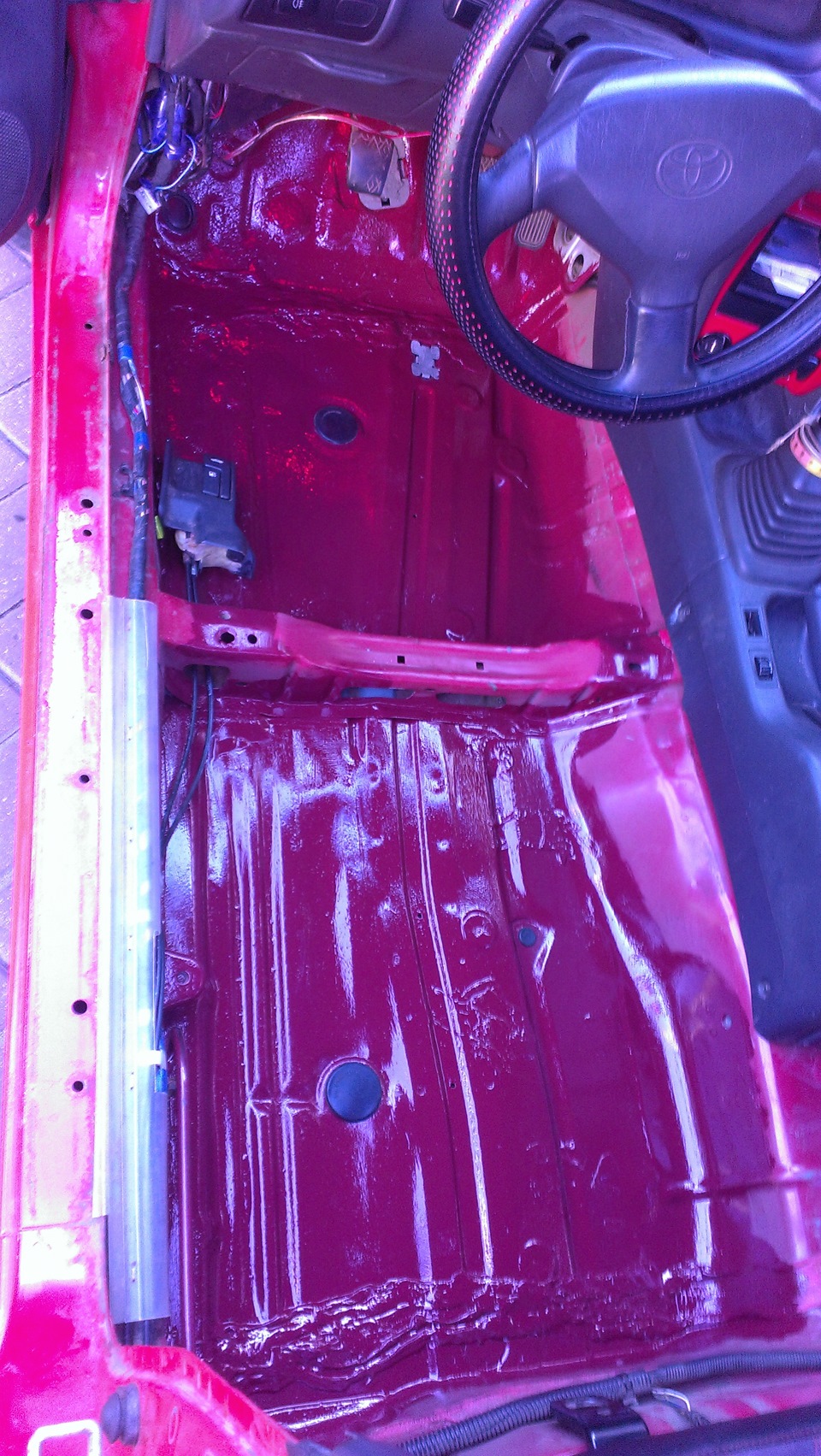 # 084 — Ремонт пола салона — Toyota Corolla (100), 1,3 л, 1992 года ...