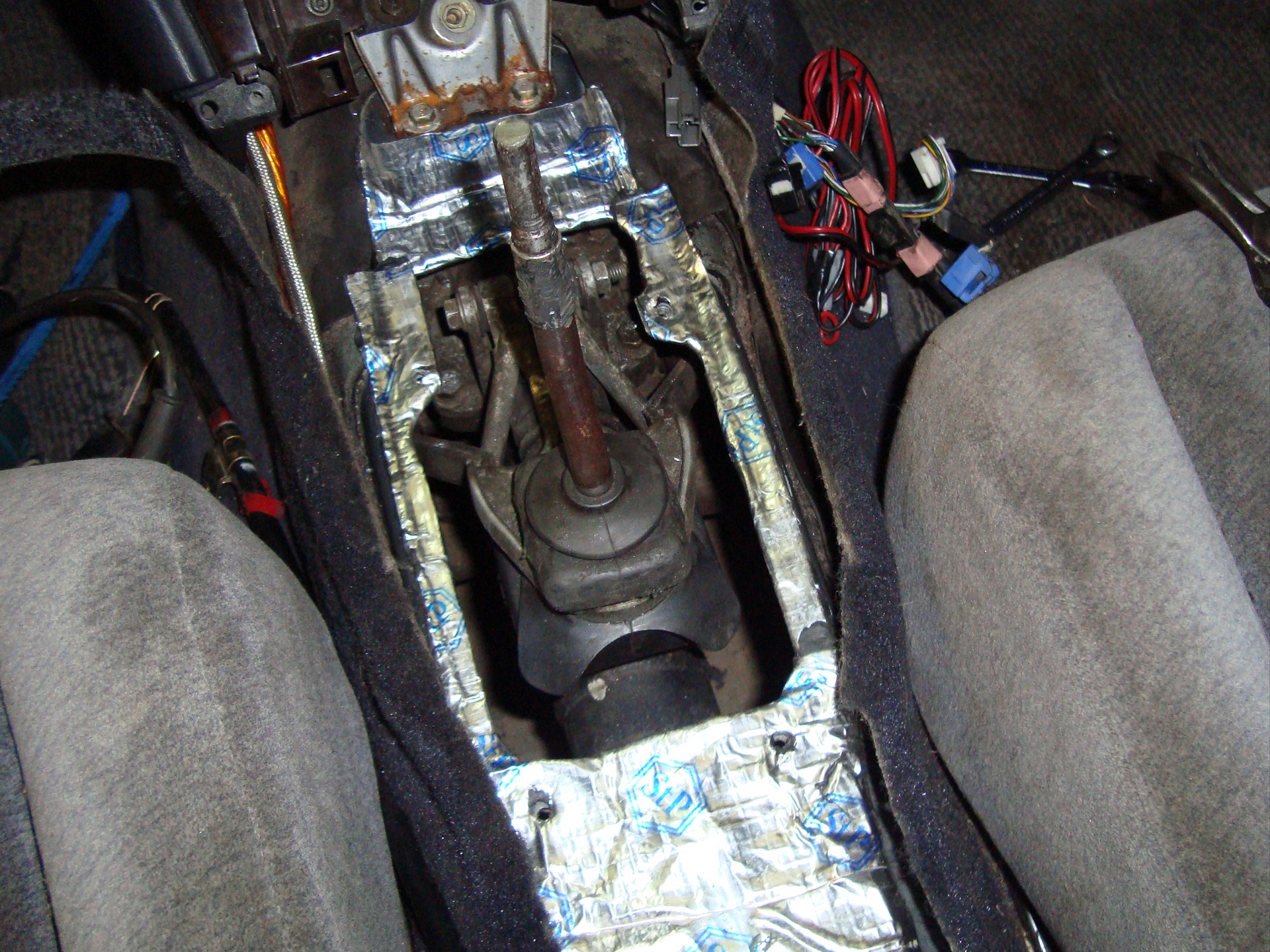 Installation of mechanics W58 - Toyota Mark II 25 L 1993