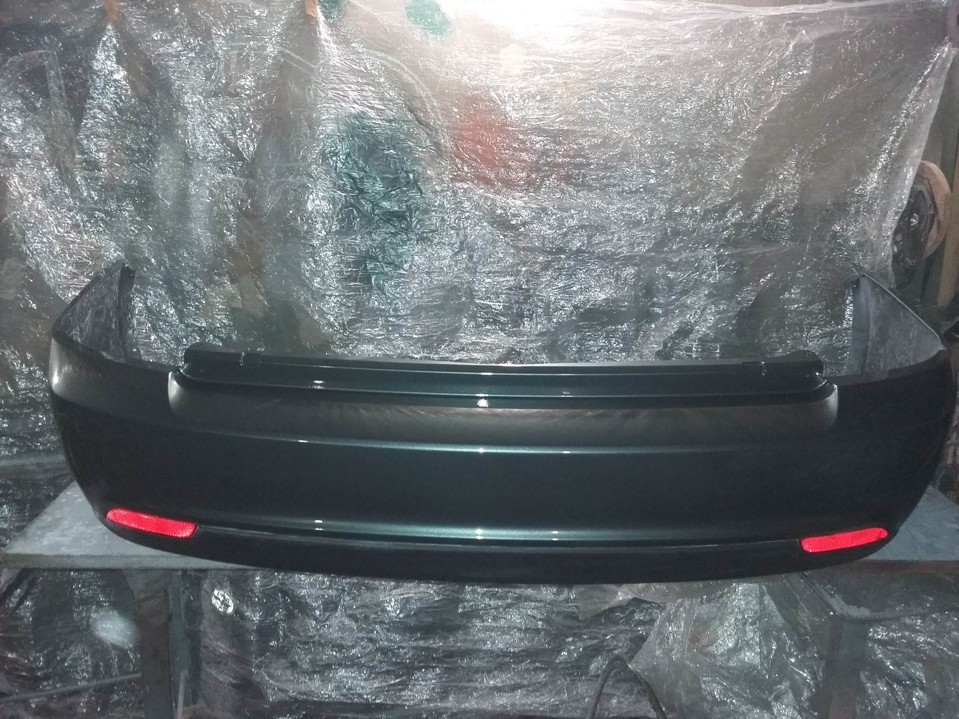 Бампер 21704 задний "кварц". Задний бампер priora 2 седан. Приора 21704 задний бампер. Бампер заданий белыйприора 2. Задний бампер приора 2.