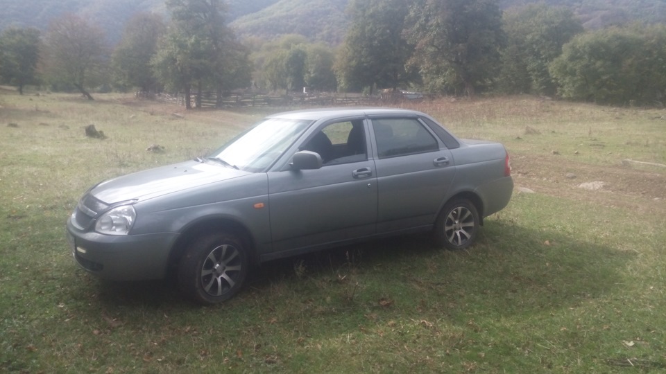 УСТАНОВКА ПРОСТАВОК НА ПЕРЕДНИЕ СТОЙКИ — Lada Приора седан, 1,6 л, 2011 ...