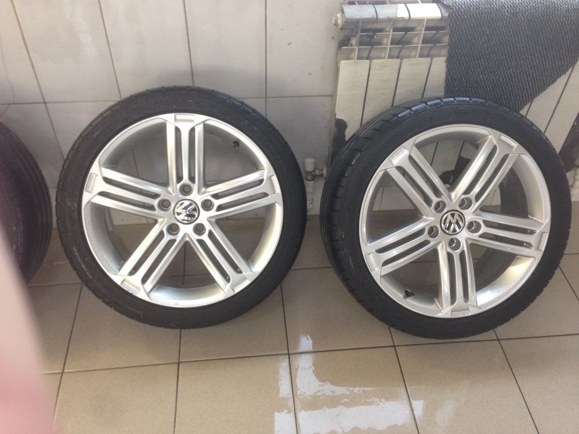 фара рабочая мтз прямоугольная 112. Crimson team sparco avanzato r17. литье oettinger r16. диски sport technic r16. Volkswagen crimson team sparco r17.