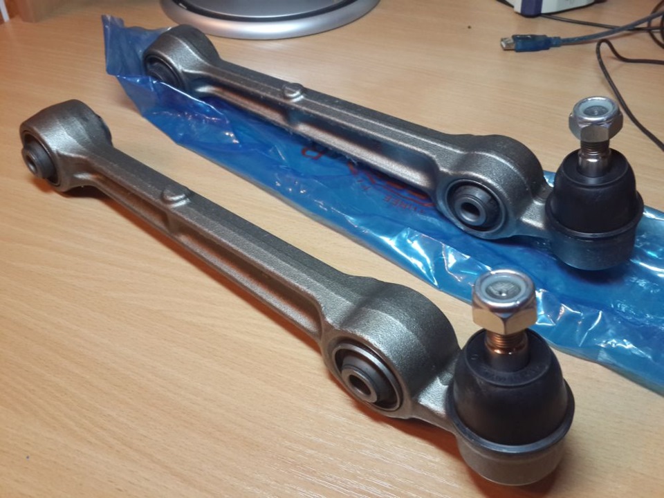 цена 1864 руб × 2 = 3728 — Mitsubishi Eclipse (2G)