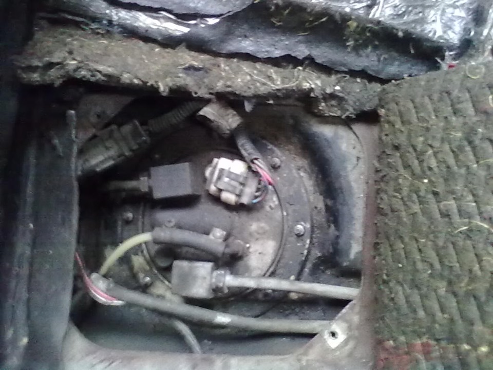 замена сетки бензонасоса — LADA 2115, 1,5 л., 2004 года | плановое ТО ...