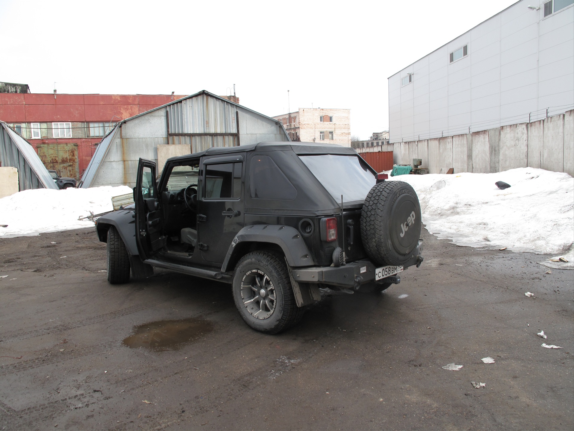 Скошенная крыша без дырок : — Jeep Wrangler (JK), 3,7 л, 2007 года |  тюнинг | DRIVE2