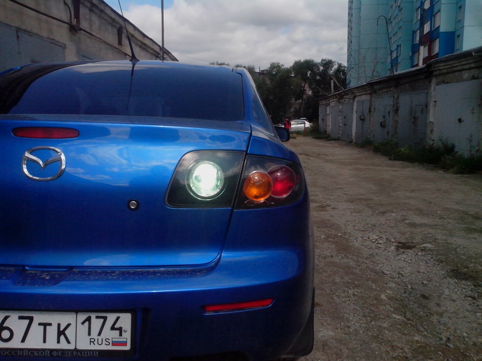 Ксенон в фонарь заднего хода — Mazda 3 (1G) BK, 2,5 л, 2005 года ...