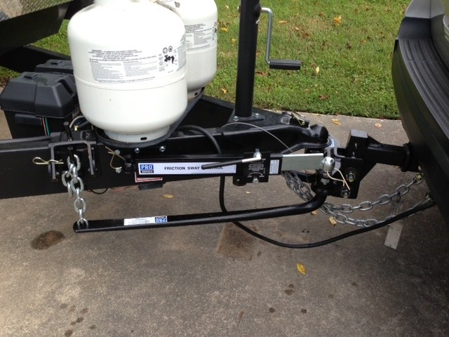 Как выровнять прицеп. Выравниватель прицепа. Как выровнять прицеп. Проставка сцепного устройства для прицепа мзса. Удлинитель дышла мзса 3907.