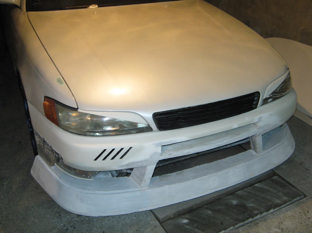     2- Toyota Mark II 30 1995