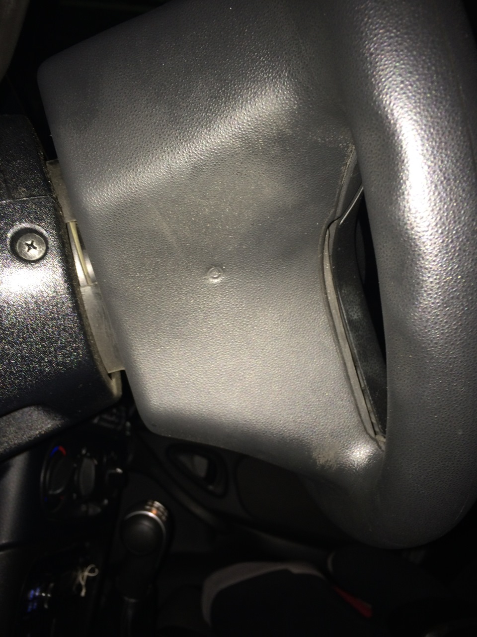 Как снять крышку руля? — Сообщество «Chevrolet Niva» на DRIVE2