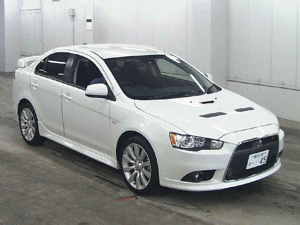 Mitsubishi galant fortis отличия о lancer