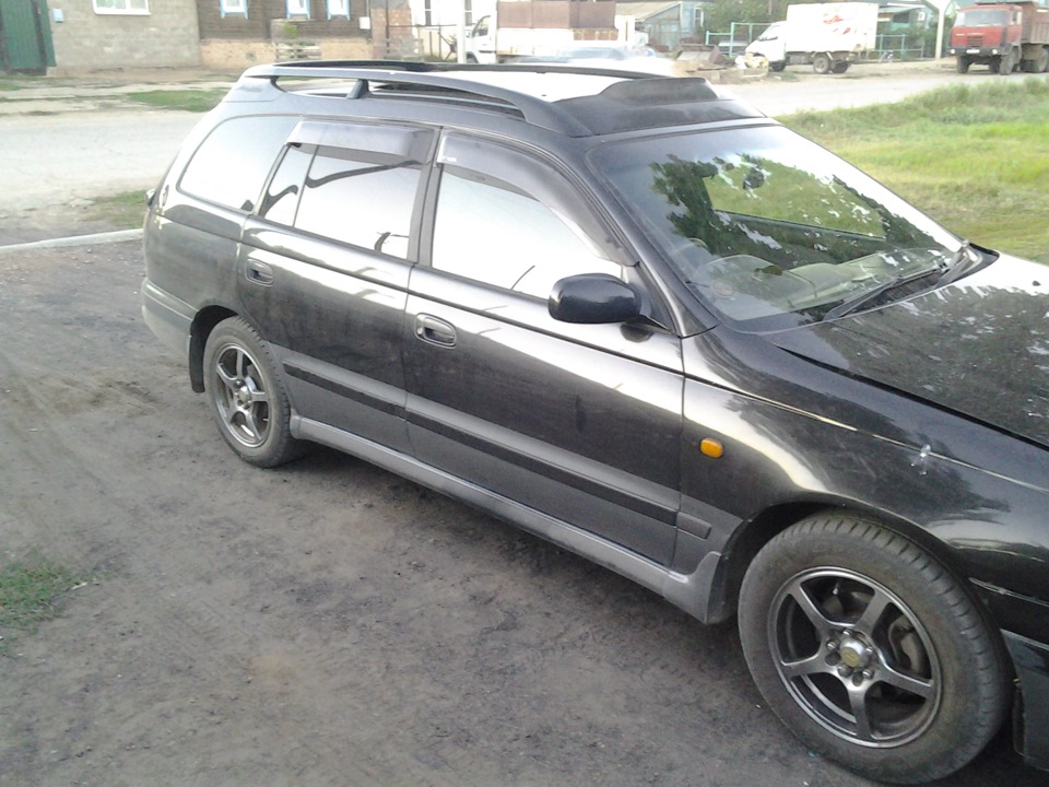 Toyota Caldina Aerial 1996