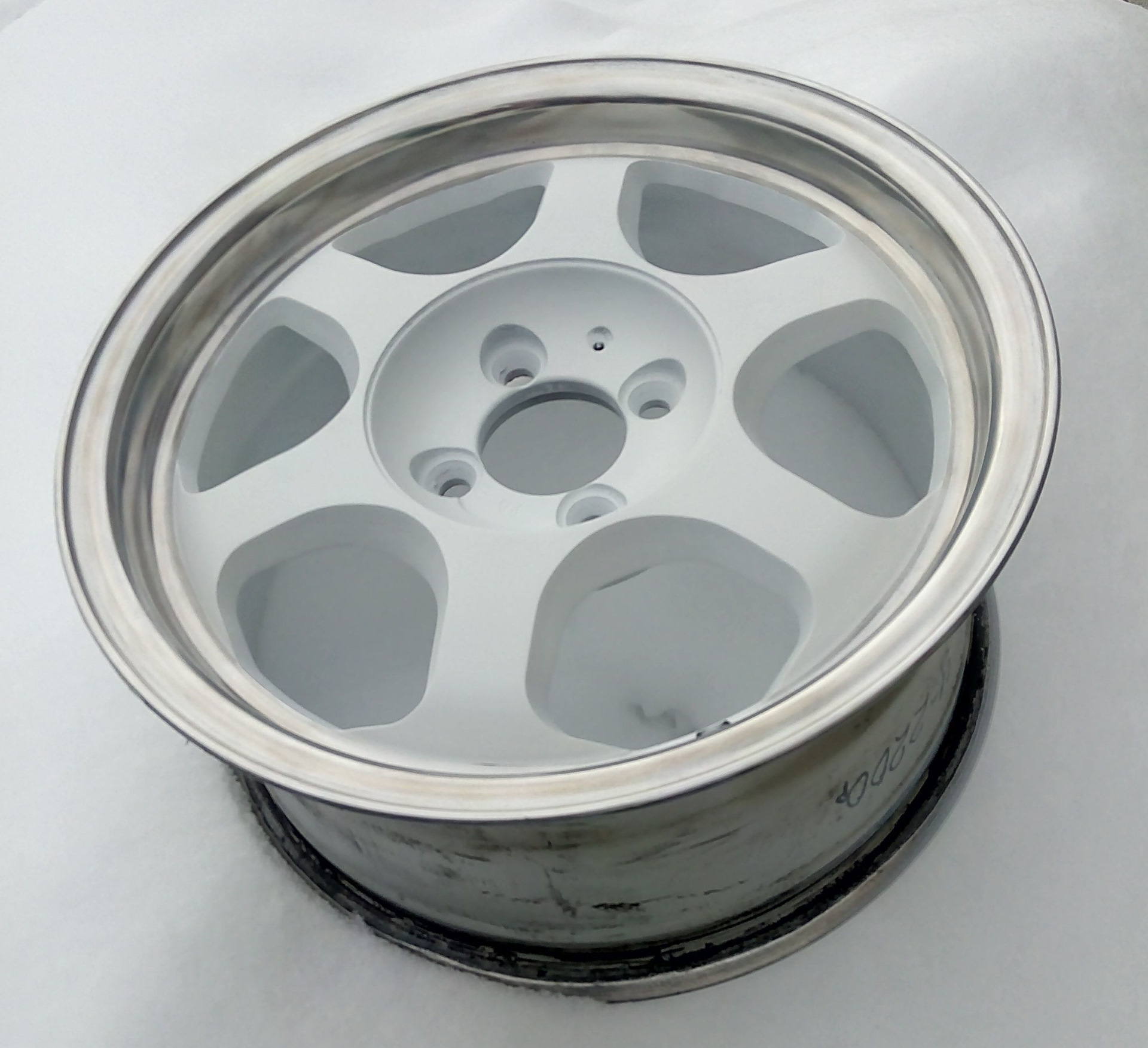 колесный диск pro comp pcw 1069 10x15/6х139. 6x139. диски alfa romeo speedline r16. 7 d108 et-19. диски с круглыми отверстиями.