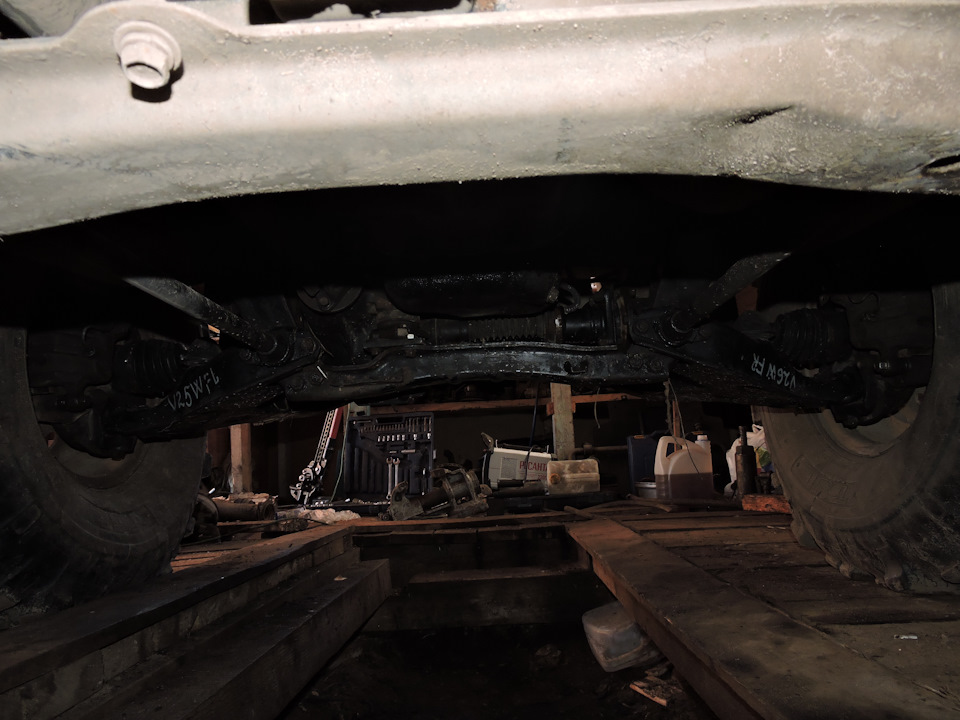 Фото в бортжурнале Mitsubishi Pajero (1G)