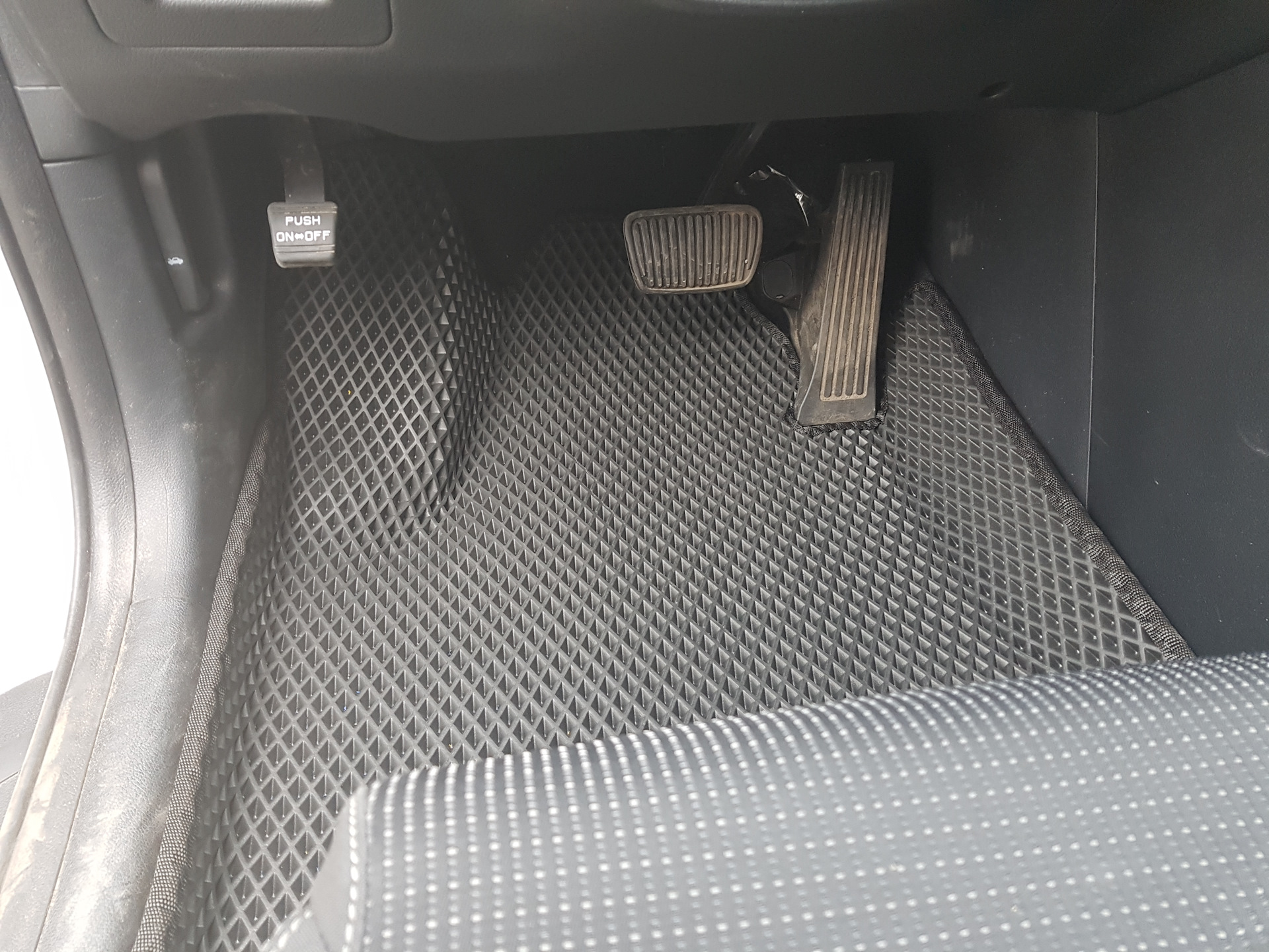 Коврики В Машину Купить В Ульяновске