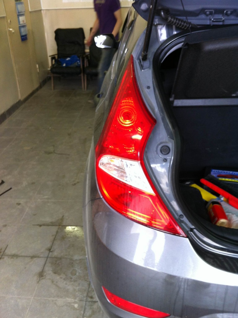 Тонировка пленкой задних фонарей — Hyundai Solaris Hatchback, 1,6 л ...