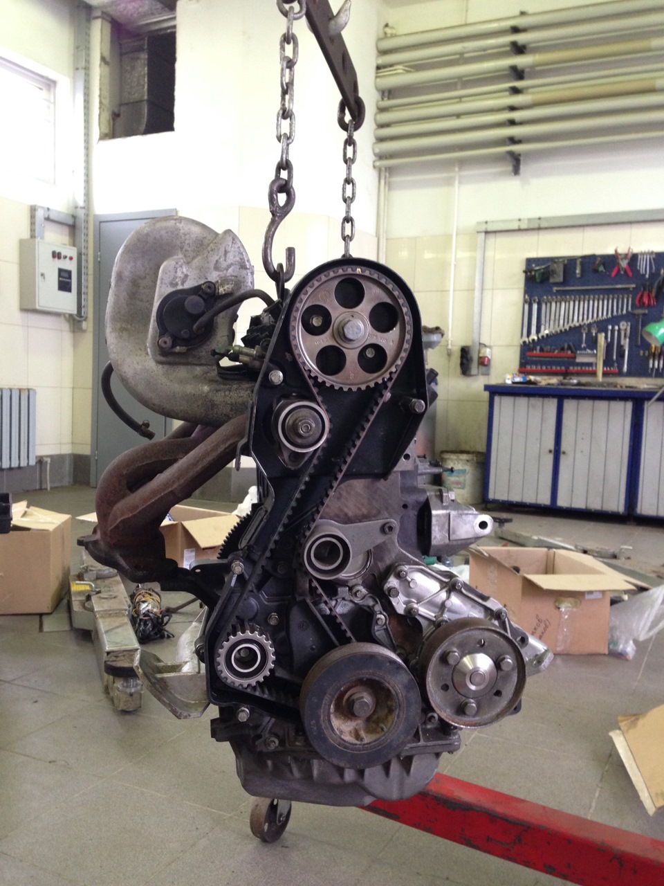 Какие то странные гуси у вас тут ходят. — Москвич 2141, 1,6 л, 1990 ...