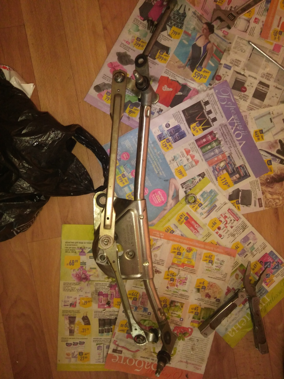 Замена втулок трапеции, смазка — Lada Калина седан, 1,6 л, 2007 года ...