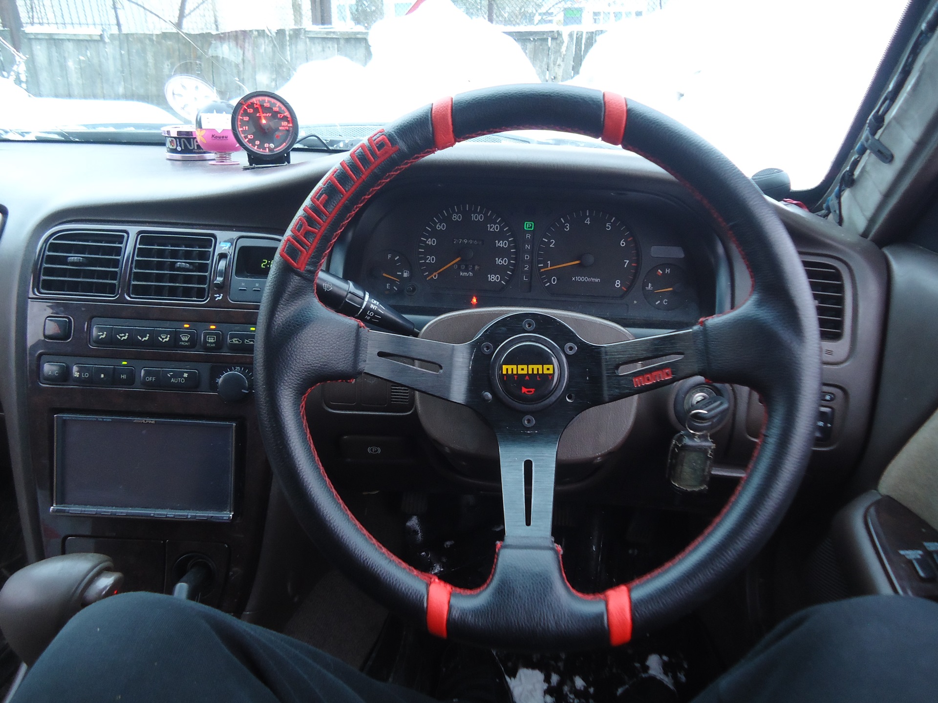 Фото руля марк 2 Я в руле или установка руля MOMO Drifting - Toyota Mark II (90), 2 л, 1996 года 