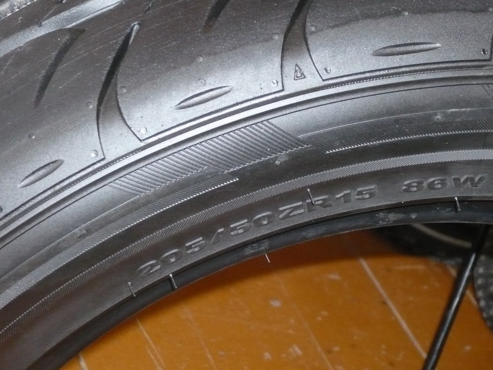 Racing Wheels - Toyota Sprinter Trueno 16 L 1997