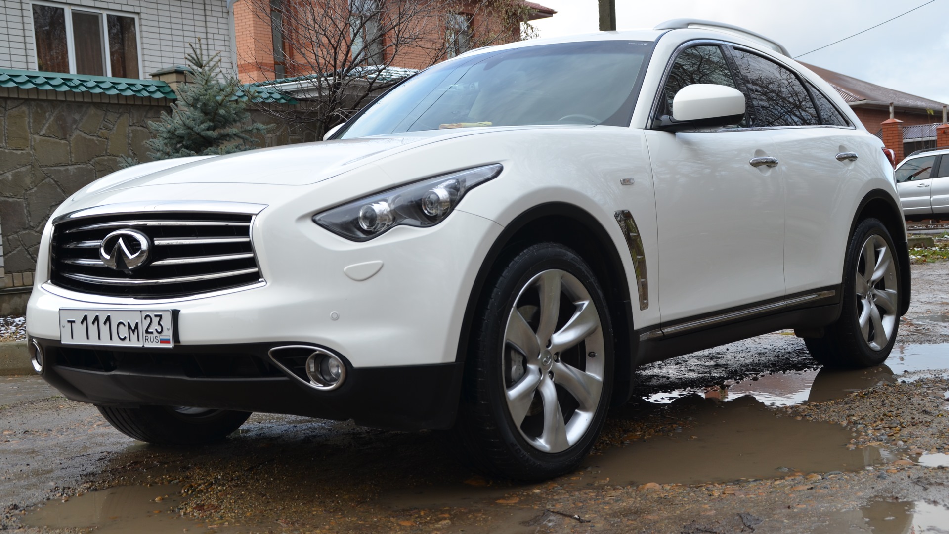 Infiniti FX (2G) 3.7 бензиновый 2012 | S Hi-tech+Black Quartz на DRIVE2