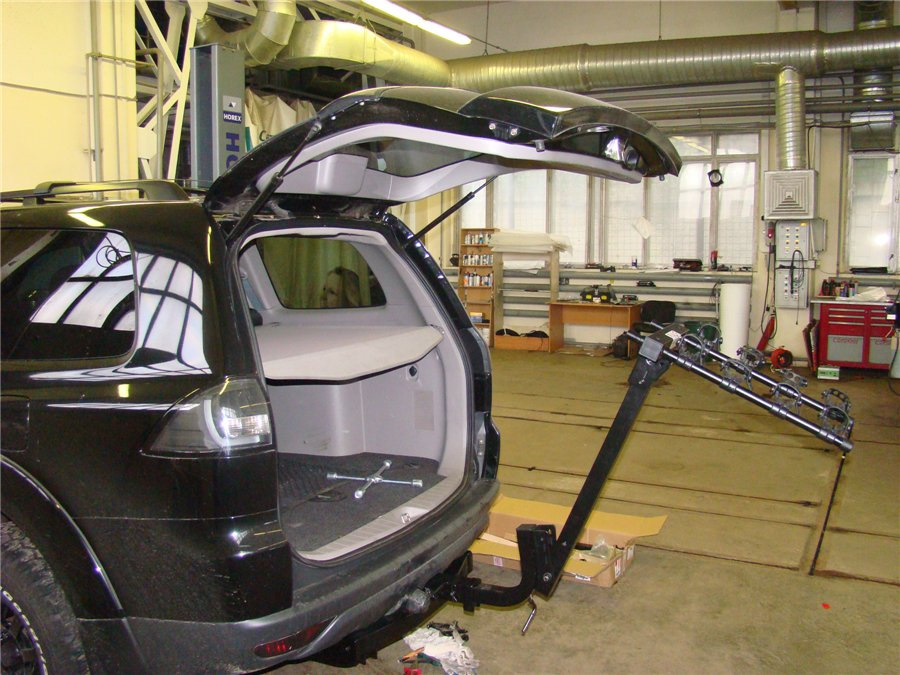 5fc92d6s 960 для чего нужны полозья в багажнике прадо 150